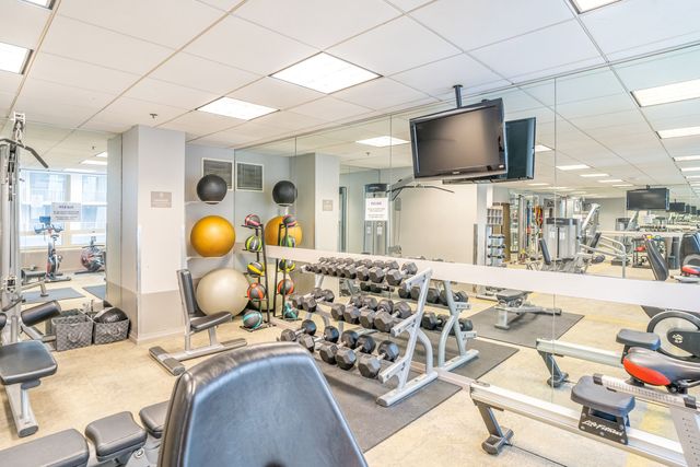 33 W Ontario Street 29C, Chicago, IL 60654