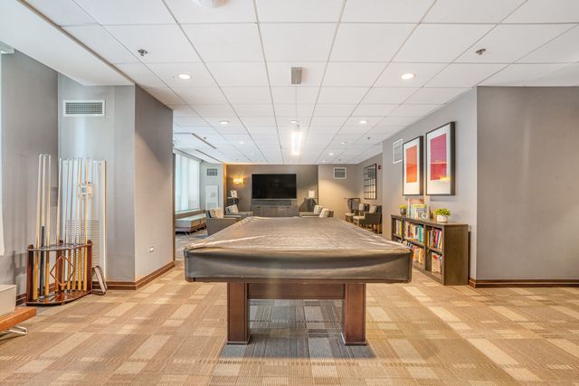 33 W Ontario Street 29C, Chicago, IL 60654