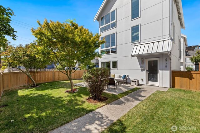 2775 59th Avenue SW, Seattle, WA 98116