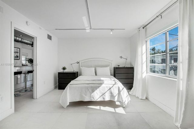 201 Jefferson Ave 2E, Miami Beach, FL 33139