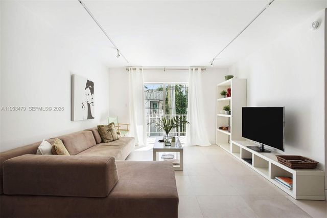 201 Jefferson Ave 2E, Miami Beach, FL 33139