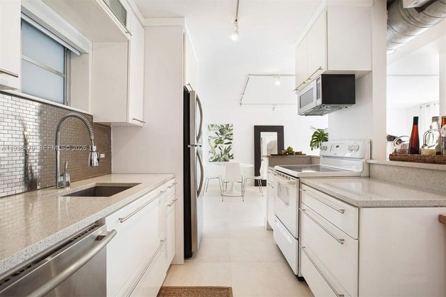 201 Jefferson Ave 2E, Miami Beach, FL 33139