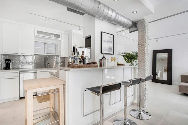 201 Jefferson Ave 2E, Miami Beach, FL 33139