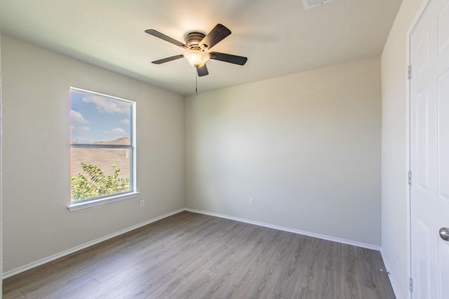316 Pine Arbol, Buda, TX 78610