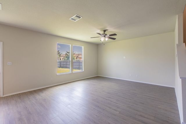 316 Pine Arbol, Buda, TX 78610