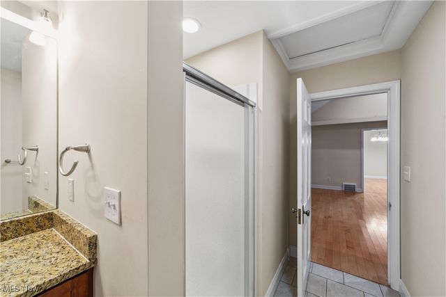 3965 Ellendale Road, Chagrin Falls, OH 44022