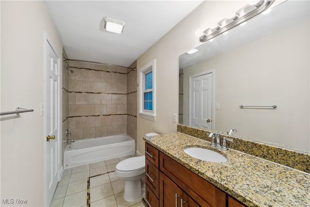 3965 Ellendale Road, Chagrin Falls, OH 44022