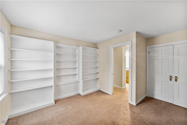 3965 Ellendale Road, Chagrin Falls, OH 44022