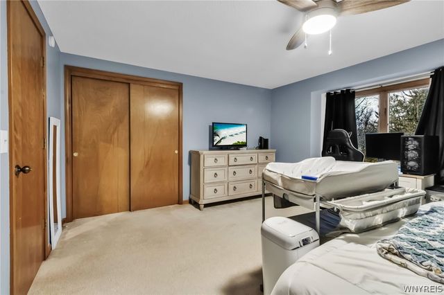 12 Northwood Drive, Lancaster, NY 14043