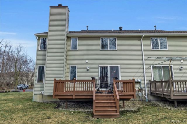 12 Northwood Drive, Lancaster, NY 14043