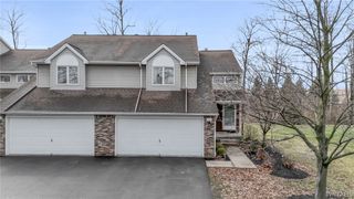 12 Northwood Drive, Lancaster, NY 14043