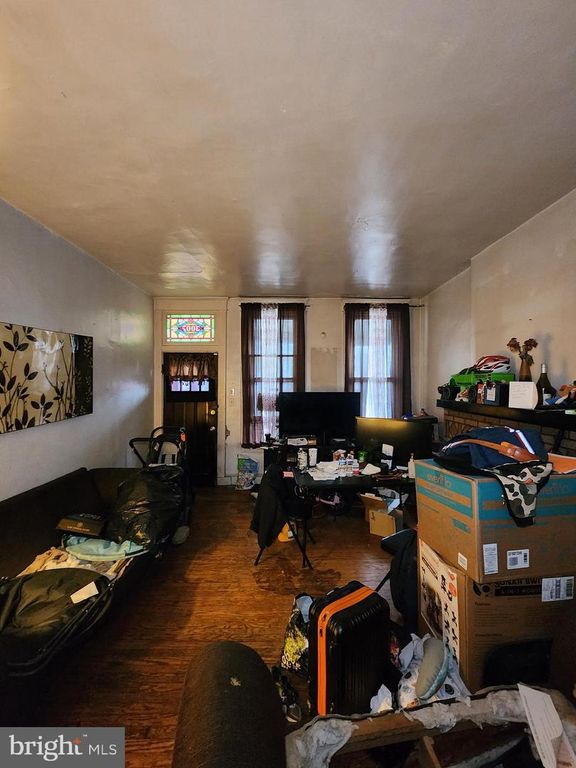 Image 23 of property listing at 3007 ERDMAN AVE, Baltimore, MD 21213