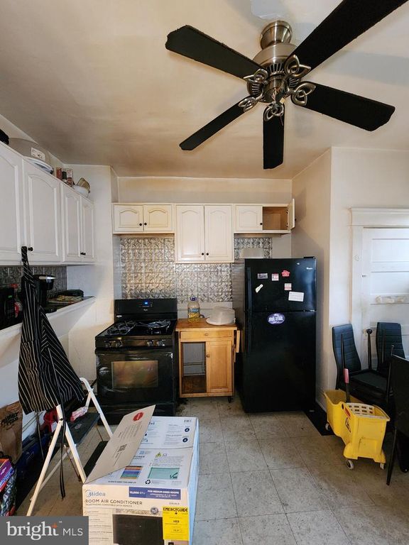 Image 33 of property listing at 3007 ERDMAN AVE, Baltimore, MD 21213
