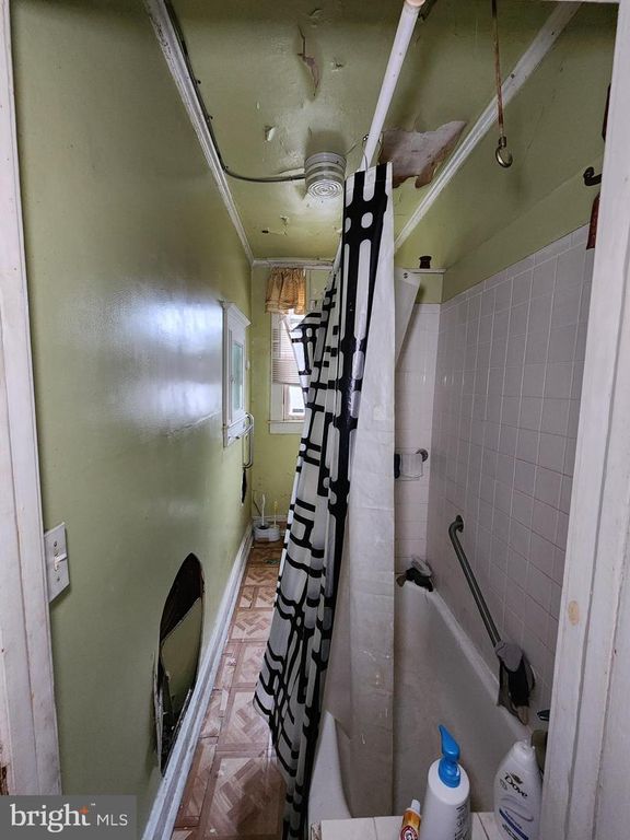 Image 71 of property listing at 3007 ERDMAN AVE, Baltimore, MD 21213