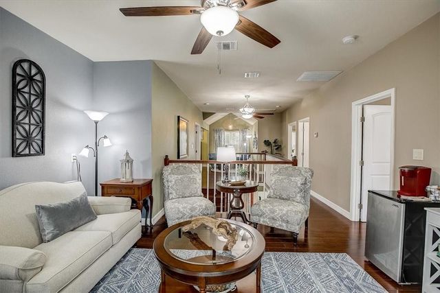 1603 wilson ST, Bastrop, TX 78602
