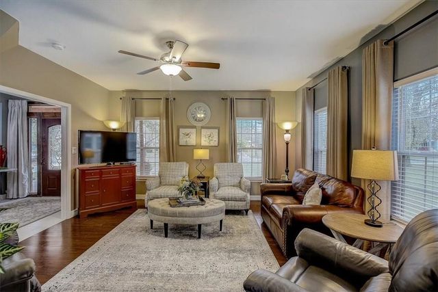 1603 wilson ST, Bastrop, TX 78602