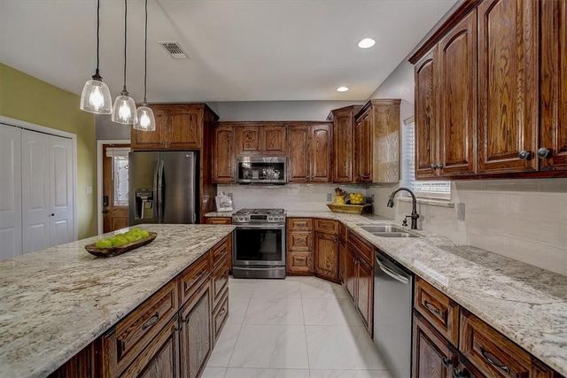 1603 wilson ST, Bastrop, TX 78602