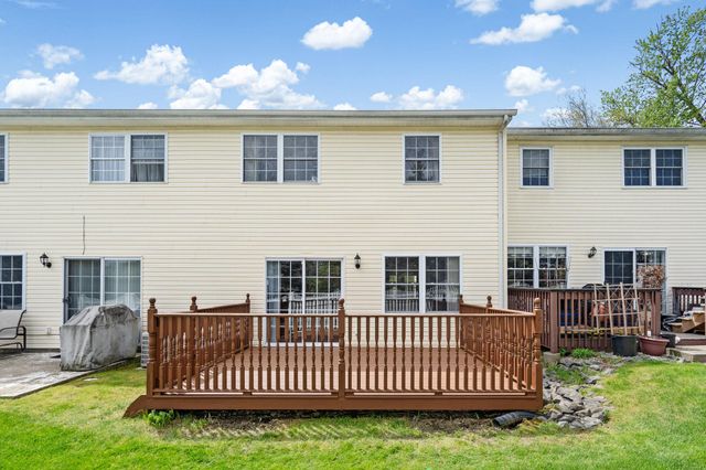 22 Pond Hill Lane, Walden, NY 12586