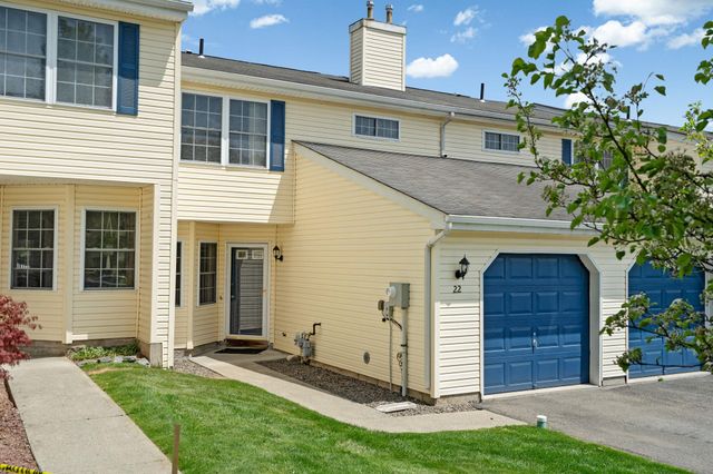 22 Pond Hill Lane, Walden, NY 12586