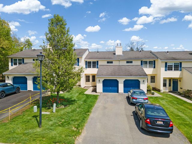 22 Pond Hill Lane, Walden, NY 12586