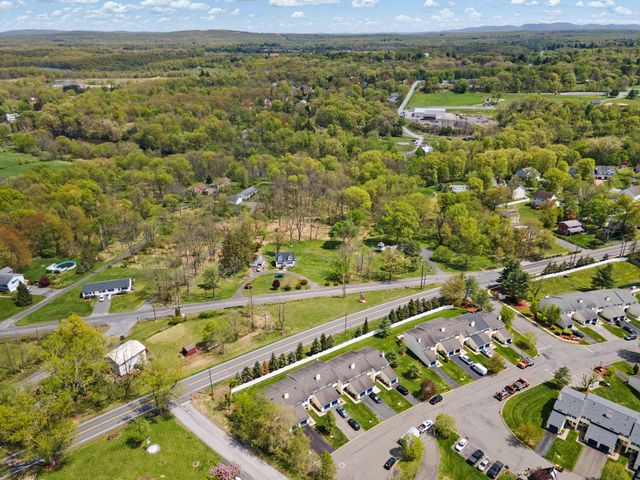 22 Pond Hill Lane, Walden, NY 12586