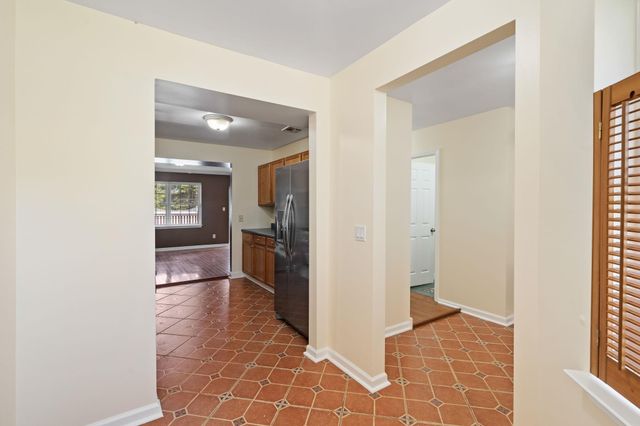 22 Pond Hill Lane, Walden, NY 12586