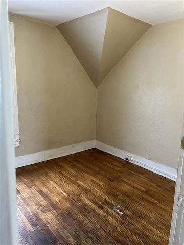 443 Quimby Street, Grand Rapids, MI 49505