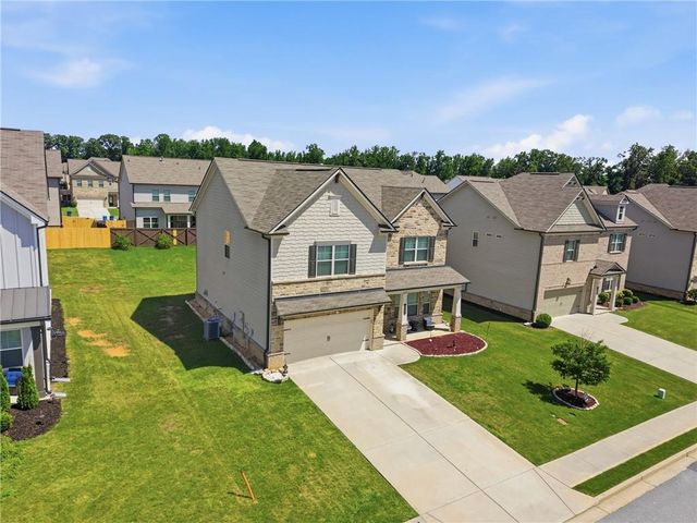 114 Henson Farm Drive, Loganville, GA 30052