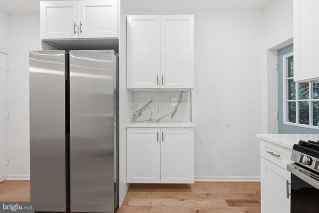 5753 CATHARINE ST, Philadelphia, PA 19143