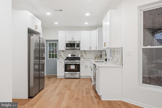 5753 CATHARINE ST, Philadelphia, PA 19143