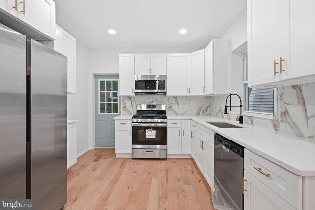 5753 CATHARINE ST, Philadelphia, PA 19143