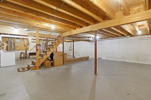 32 Cortland Lane, Bennington, VT 05201