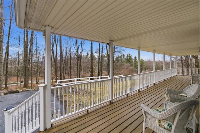 32 Cortland Lane, Bennington, VT 05201