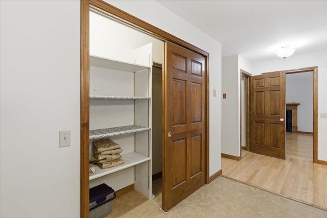 32 Cortland Lane, Bennington, VT 05201