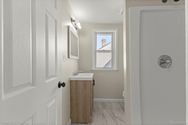 5251 Nottingham Road, Detroit, MI 48224