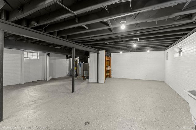 5251 Nottingham Road, Detroit, MI 48224