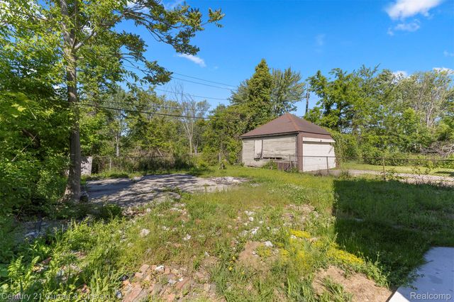 5251 Nottingham Road, Detroit, MI 48224