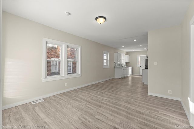 5251 Nottingham Road, Detroit, MI 48224