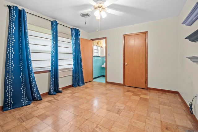 7134 Kent Dr, Baker, LA 70714