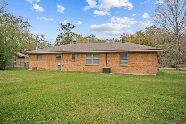 7134 Kent Dr, Baker, LA 70714