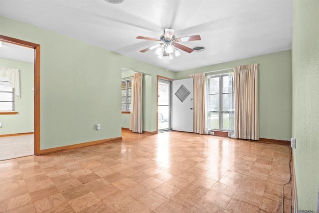 7134 Kent Dr, Baker, LA 70714