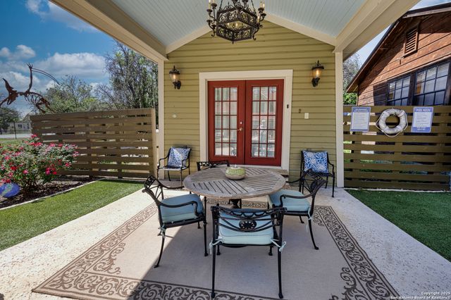 610 Second Street, Comfort, TX 78013