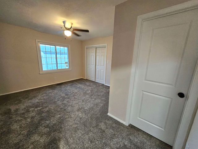 1432 S Martinson, Wichita, KS 67213