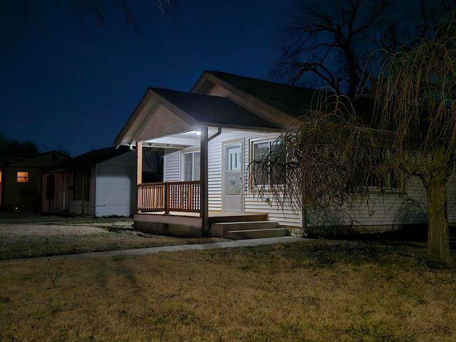 1432 S Martinson, Wichita, KS 67213