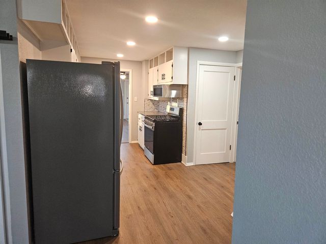 1432 S Martinson, Wichita, KS 67213