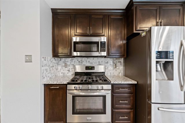 13934 Beckwith Drive, Houston, TX 77014