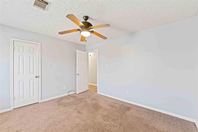 13934 Beckwith Drive, Houston, TX 77014