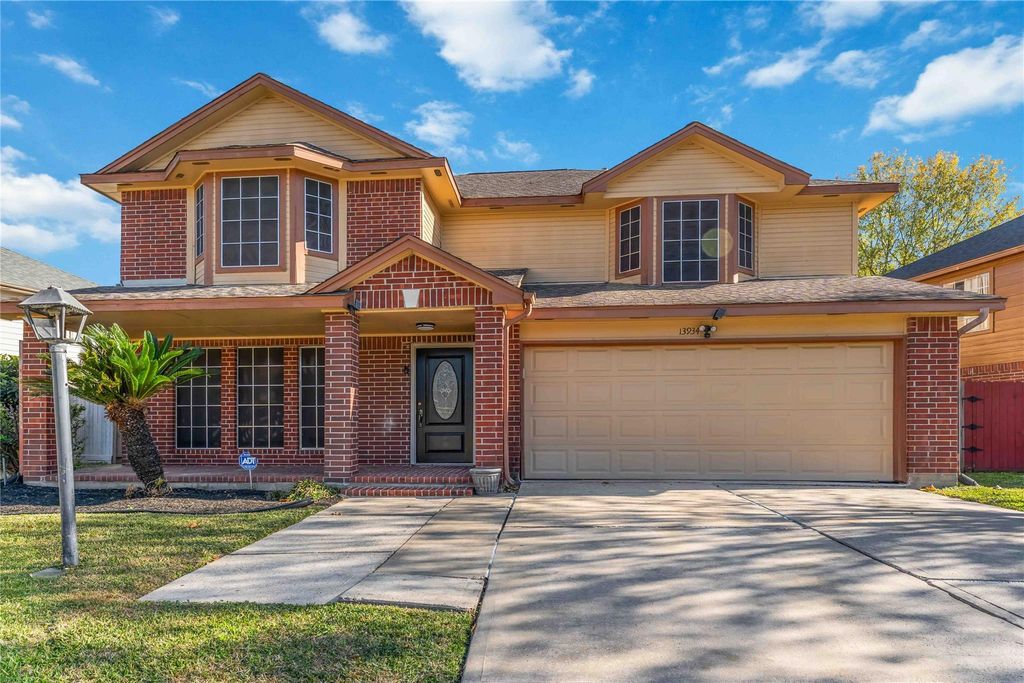 13934 Beckwith Drive, Houston, TX 77014
