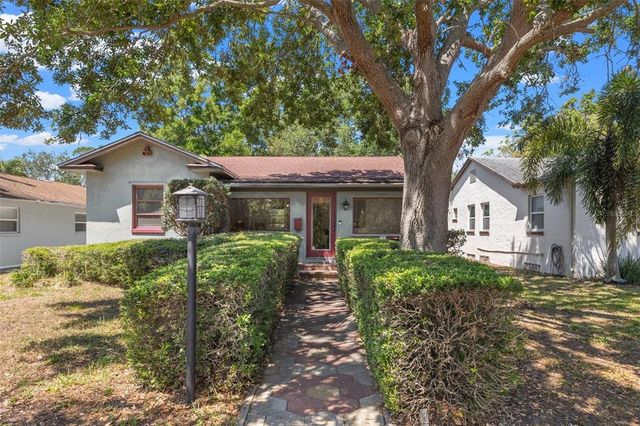 1610 15TH STREET N, St Petersburg, FL 33704