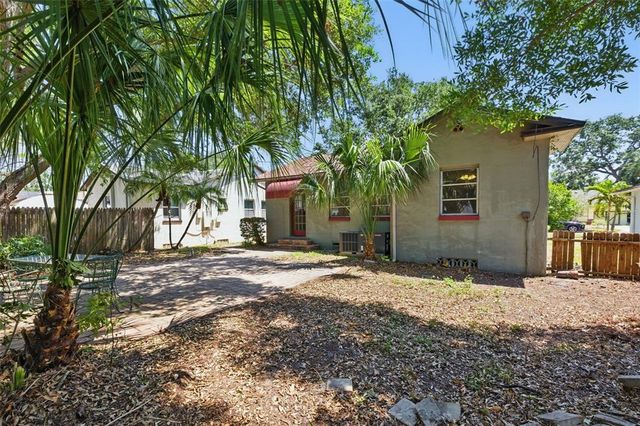 1610 15TH STREET N, St Petersburg, FL 33704